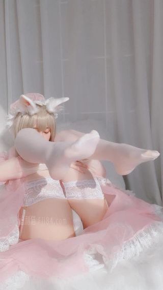 美妇灬啊灬啊灬轻点野外