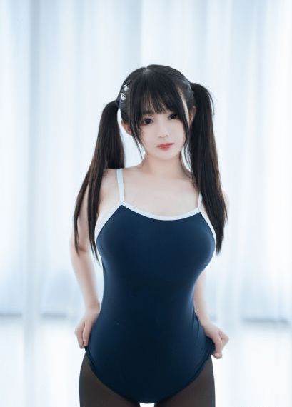 年轻的母亲视频