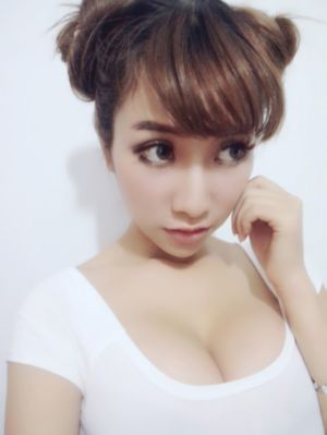 年轻妈妈2