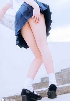 可疑的美容院在线播放