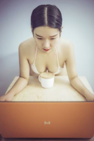 花与蛇在线播放