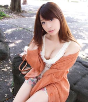 春原庄的管理人小姐